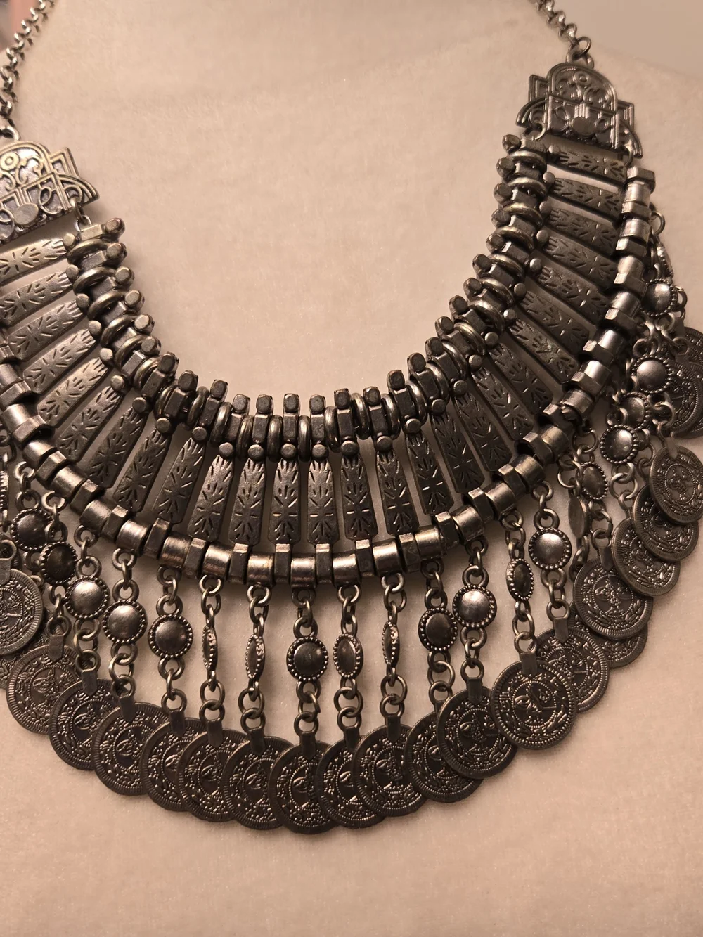Vintage Women’s Statement Coin Bib Necklace -tone Silver